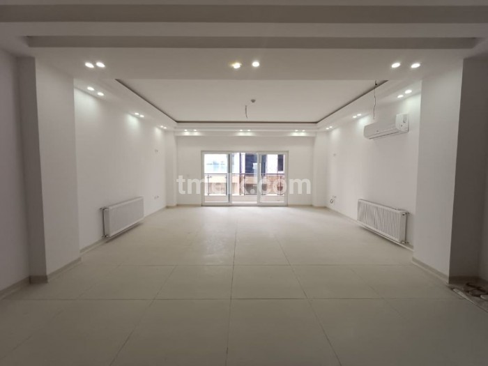 آپارتمان 150 متری خوش نقشه دررادیودریا