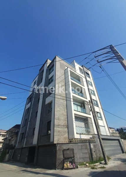 آپارتمان مدرن باارتفاع سقف 6متری دررادیودریا