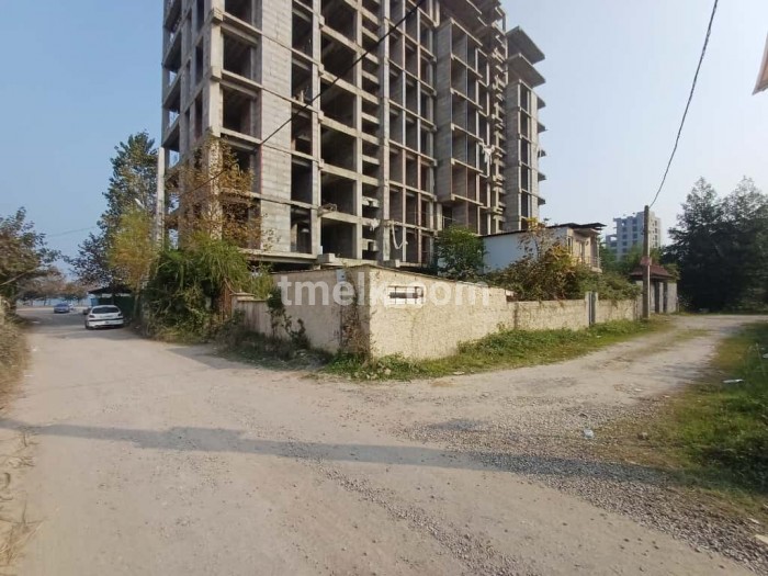 زمین مسکونی درقسمت ساحلی رادیودریا