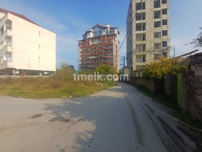 زمین ساحلی باقابلیت ساخت آپارتمان دررادیودریا