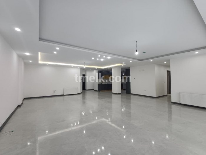 آپارتمان 200 متری ساحلی باچشم انداز ابدی دریا