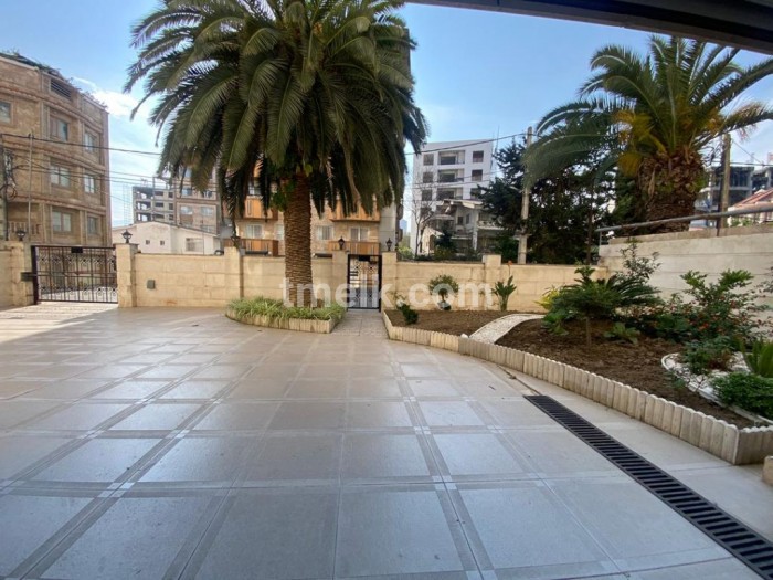 آپارتمان 145 متری بامشاعات وچشم انداز جذاب