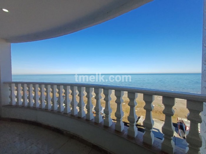 آپارتمان پلاک اول ساحل باچشم انداز بی نظیر