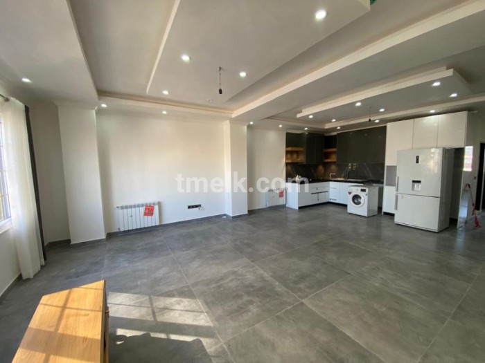 آپارتمان ۱۱۵ متری لوکس و خوش‌نقشه در رادیودریا