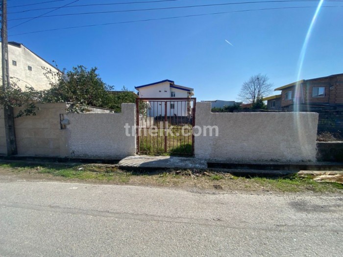 زمین 316 متری مسکونی باسند تک برگ